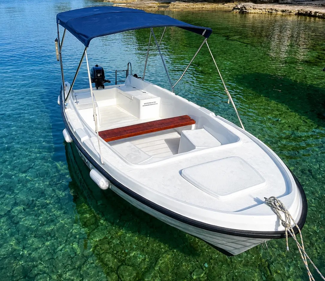 Adria 500 M Sport boat rental without licence Medulin near Pula Istria
