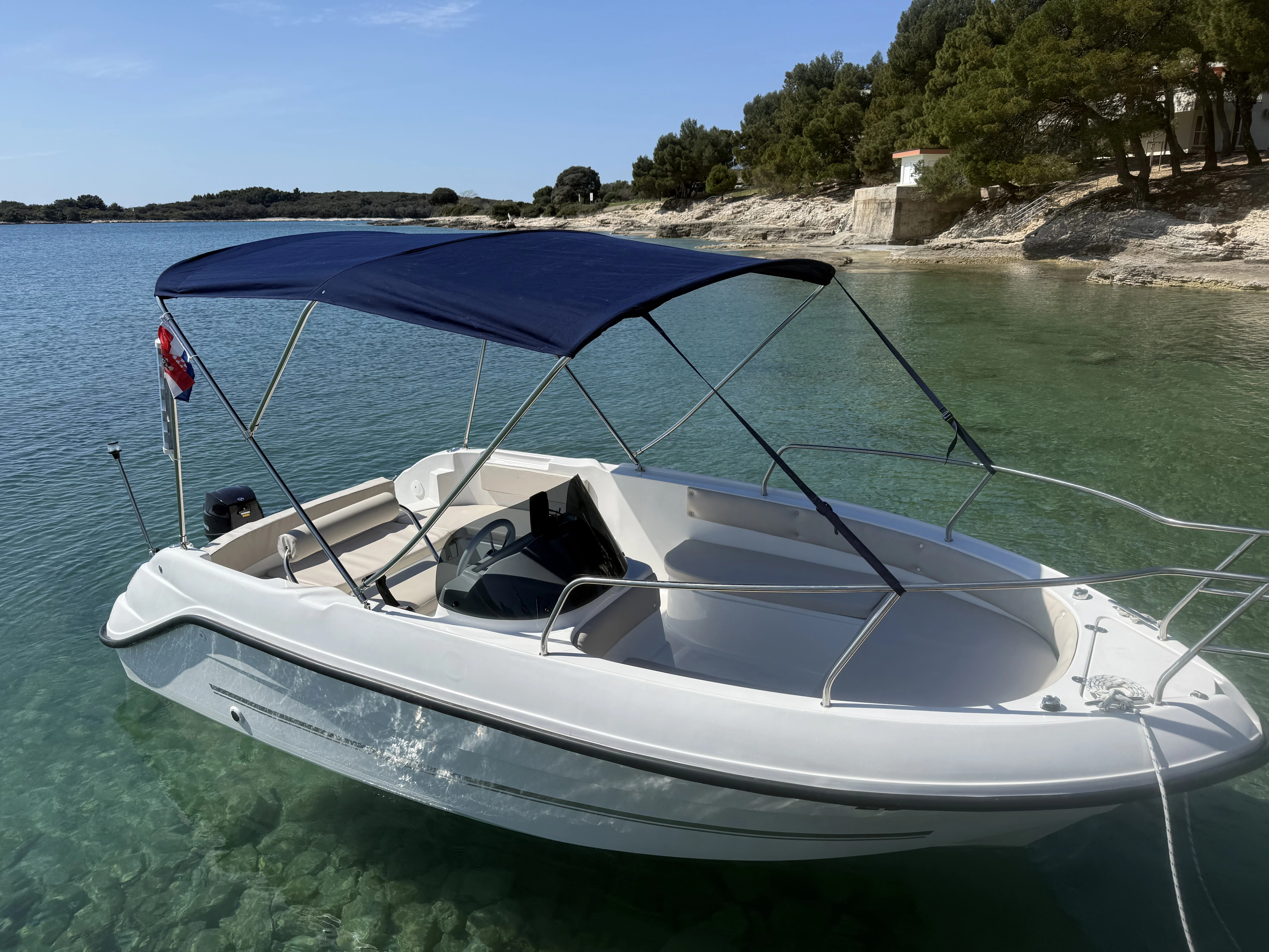 Boat Luka side view Banjole